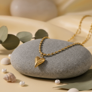 chunky gold heart pendant necklace