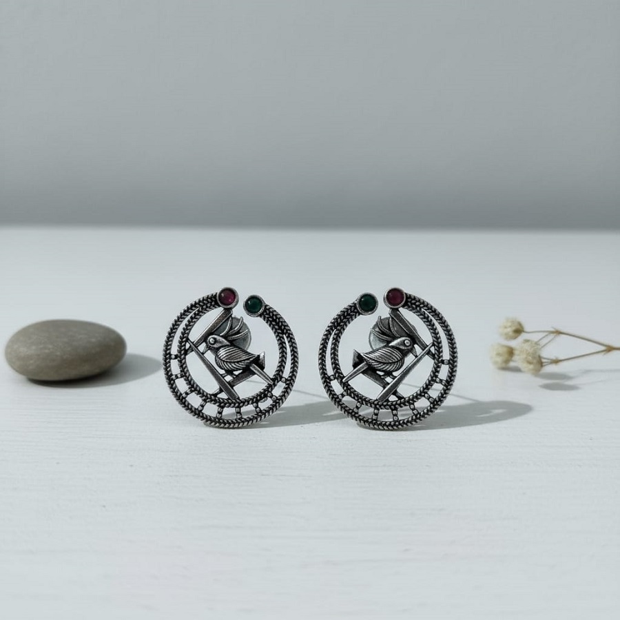 antique bird circle earrings antique bird circle earrings